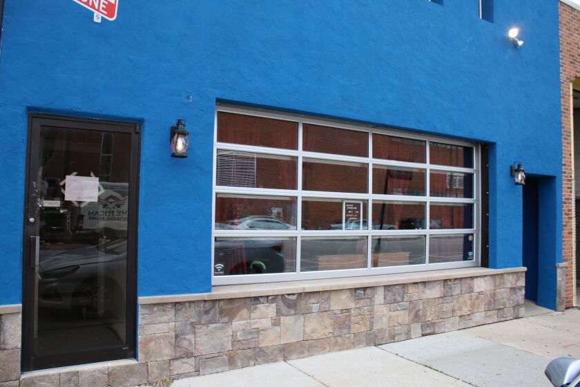 Assyrian Kitchen is located at 5481 N. Northwest Highway in Jefferson Park. | Brian Rich/Sun-Times