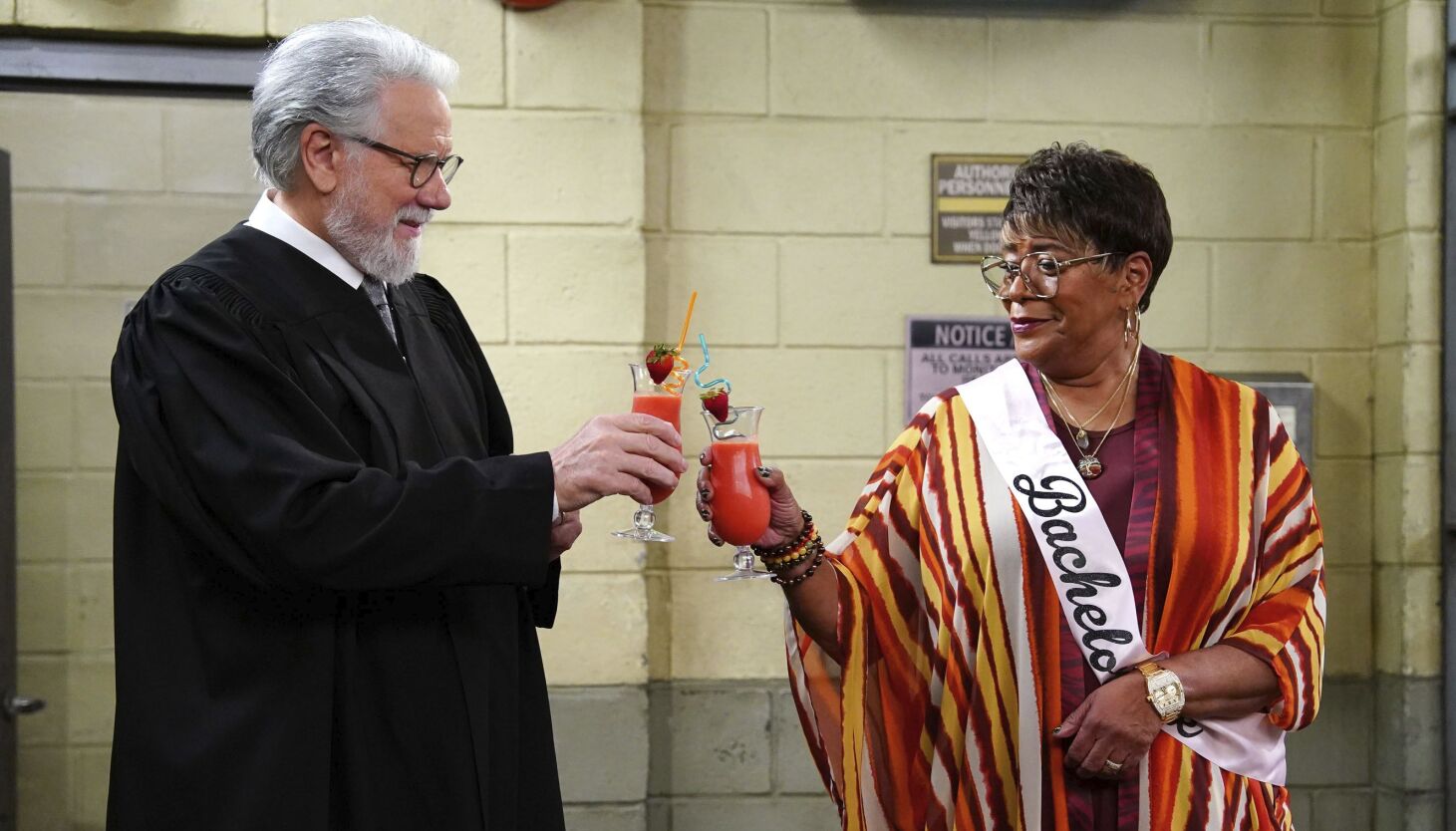 NextImg:Roz’s return on ‘Night Court’ a ‘pleasant surprise’ for Chicago’s Marsha Warfield