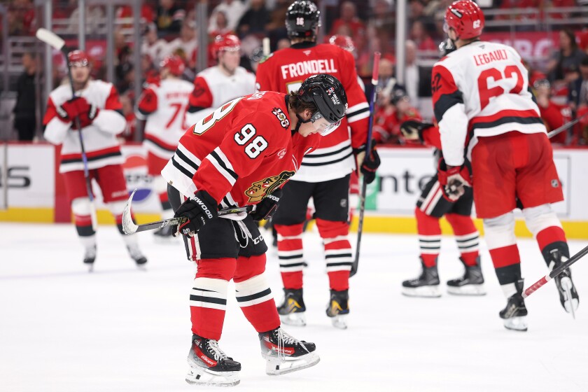Carolina Hurricanes v Chicago Blackhawks
