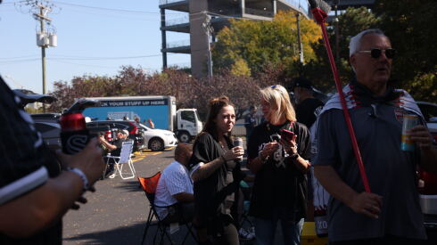 Chicago White Sox fans ready for a sweep tailgate outside Rate Field.