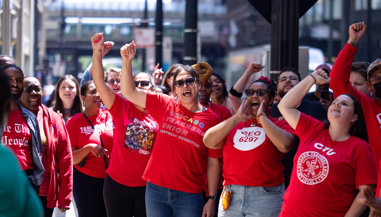 CTU endorses 15 school board candidates, throwing weight behind incumbents, mayoral picks