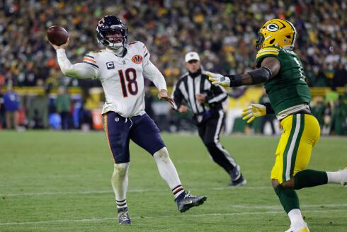 Bears Packers Football