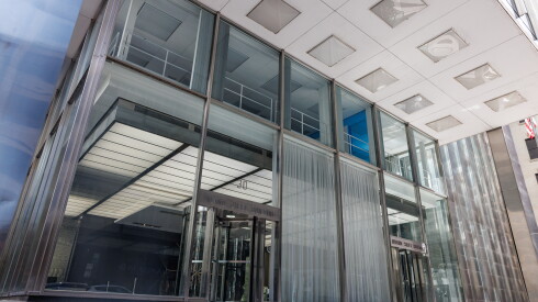 GEHRY_260707-02.jpg