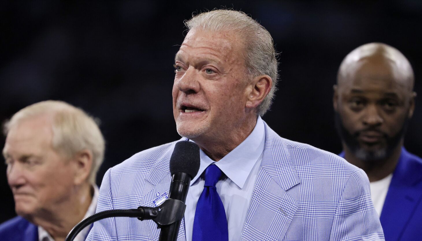 NextImg:Colts owner Jim Irsay shows nobody is insulated from opioid crisis
