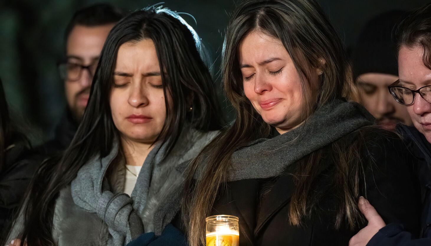 NextImg:Family, friends gather to remember slain Chicago police officer. ‘He was always a proper man.’