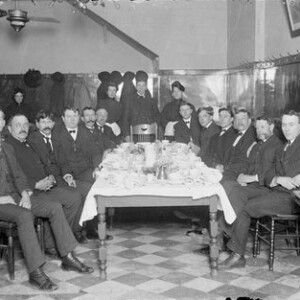 jurors on the Car Barn Bandits case gathered around a table at breakfast in Chicago in April 1904