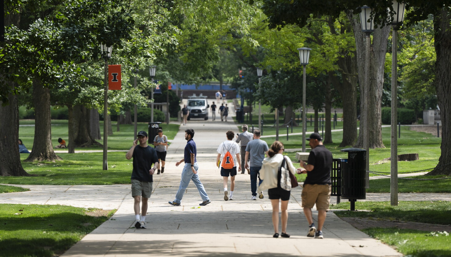 Illinois University Prepares for Chinese Student Visa Revocations Illinois University Prepares for Chinese Student Visa Revocations
