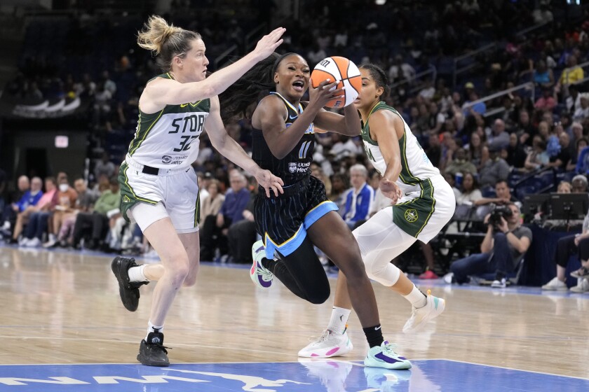 Dana Evans shooting three-pointer for Las Vegas Aces