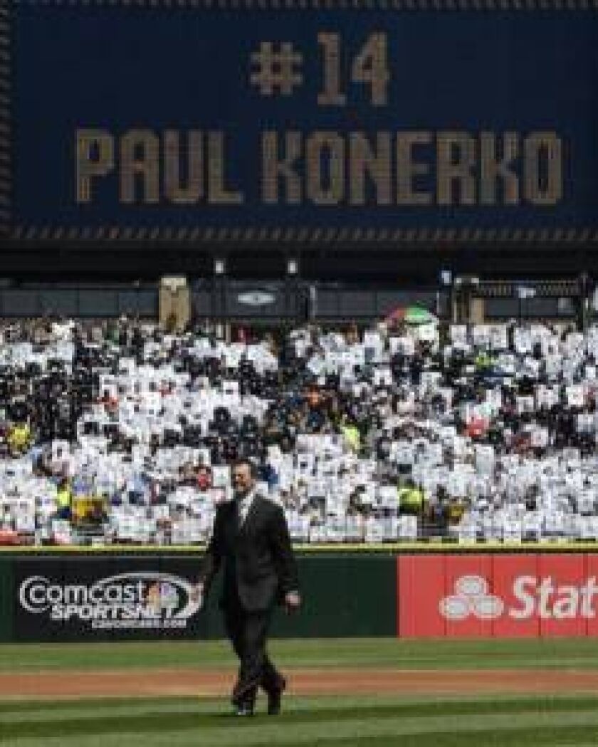 twins_white_sox_baseb_van_8_481x600.jpg