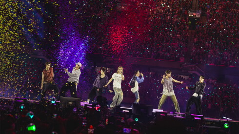 3_ARIRANG_CHICAGO_BTS.jpg