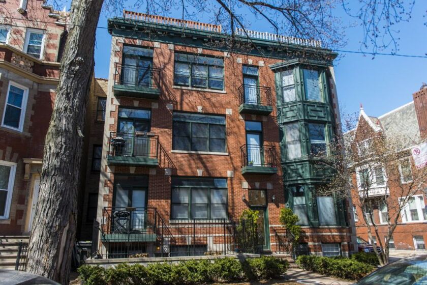 A single businessman got a $16,490 grant from the city of Chicago to help him buy a $340,000 “garden” condo in Lincoln Park. | Tyler LaRiviere / Sun-Times