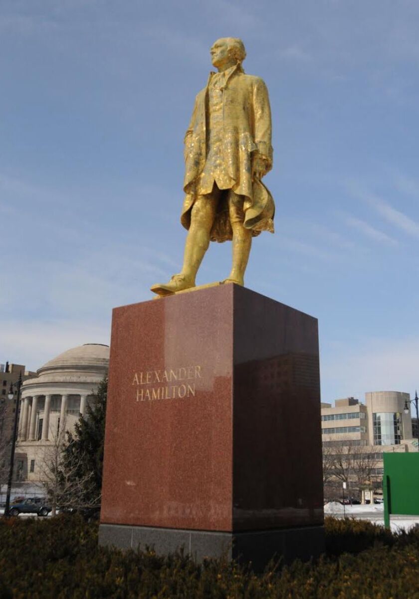 Hamilton on his base in Lincoln Park before the restoration began. | Andrzej Dajnowski photo