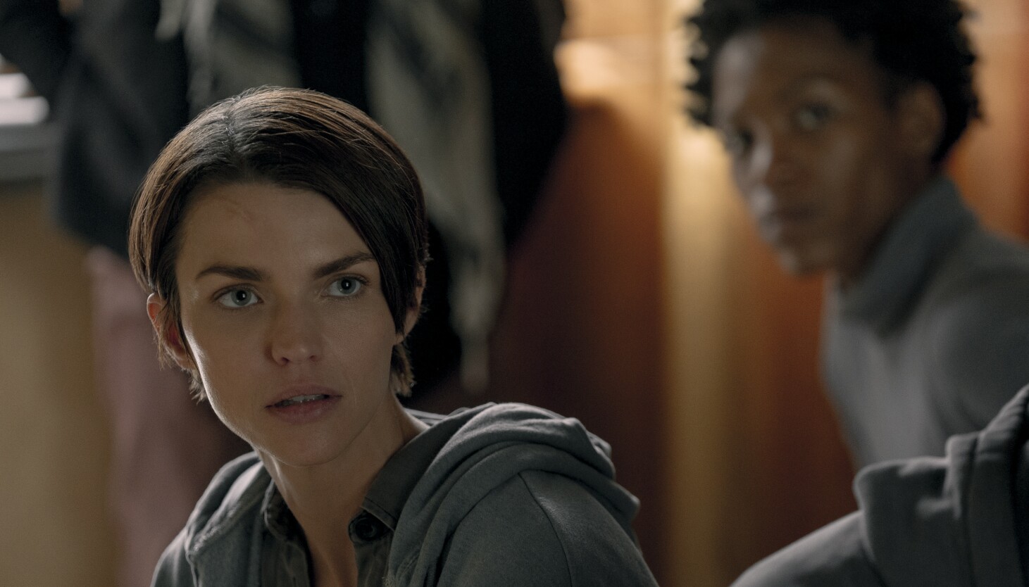 Dirty Angels' review: Thriller fires off violent action that's predictable  but still powerful - Chicago Sun-Times