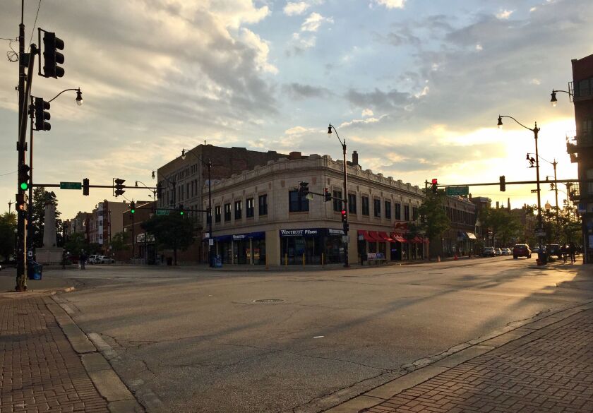 18th Street and Loomis Avenue in Pilsen, where efforts to raise money to help the victims of Mexico’s massive earthquake already are underway. | Sam Charles/Sun-Times