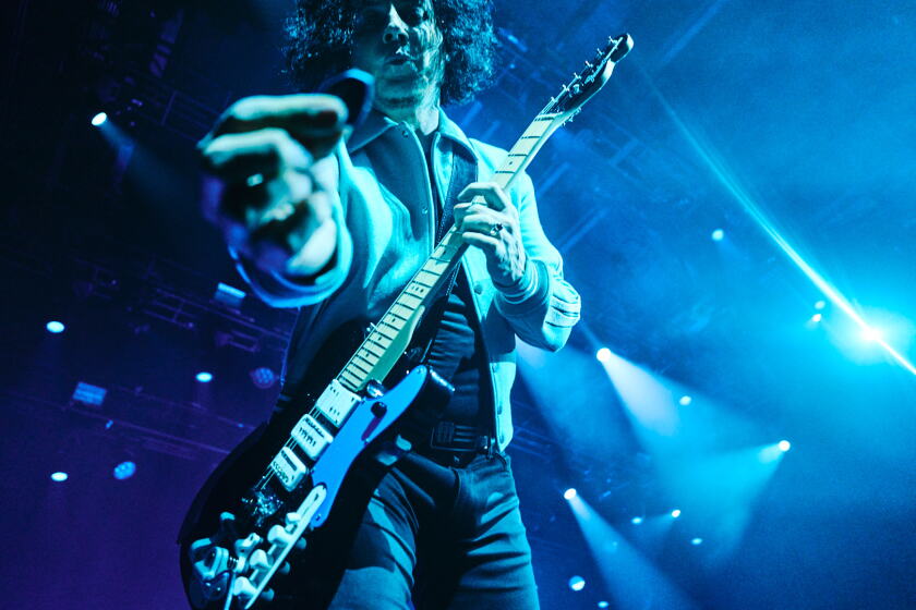 Jack White review: An electrifying performance at Chicago's Salt Shed - Chicago Sun-Times