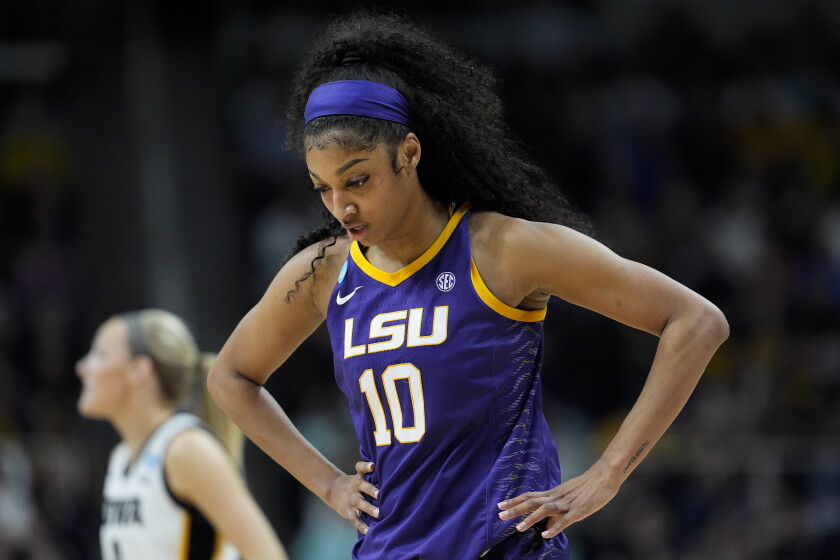 Angel Reese must quickly choose between LSU and WNBA - Chicago Sun-Times