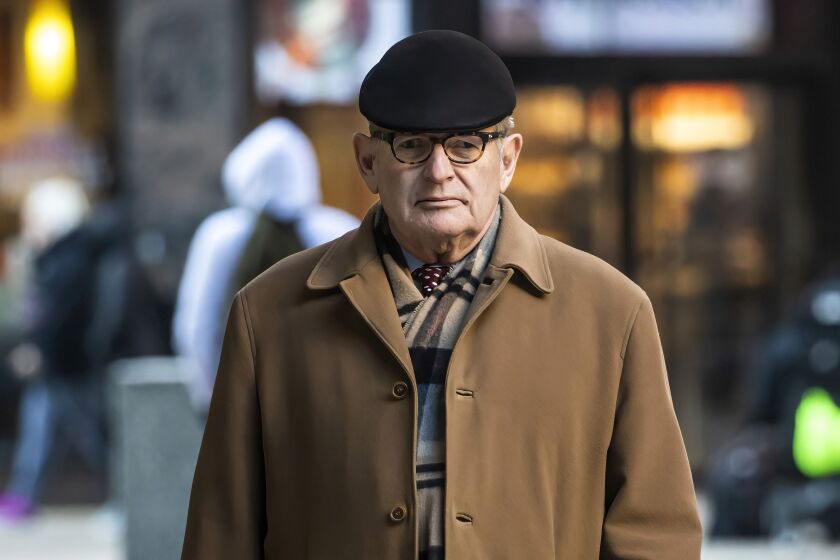 Michael McClain, a longtime confidant to former Illinois House Speaker Michael Madigan, walks into the Dirksen Federal Courthouse.
