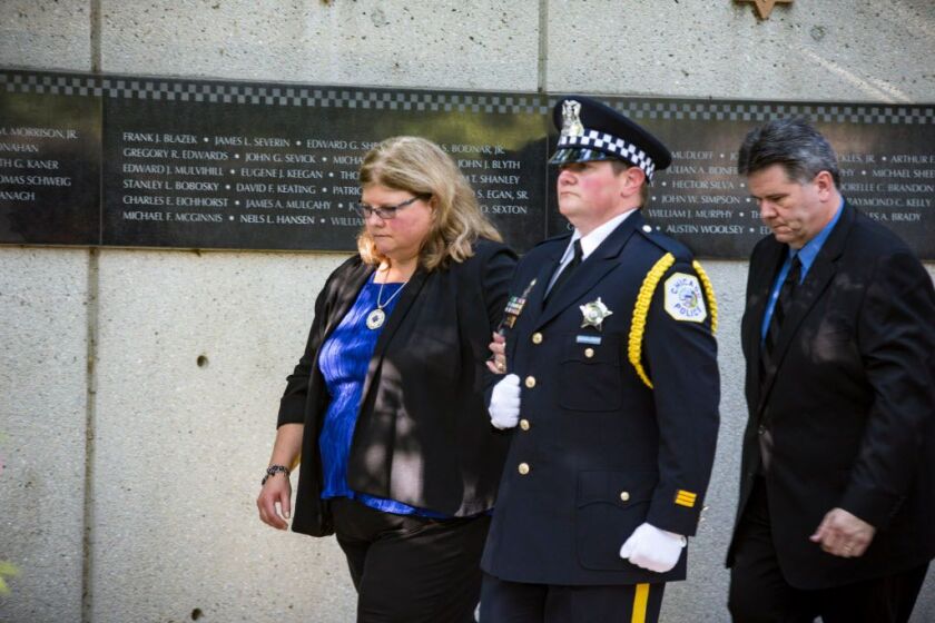 Susan Roentz, the great grand daughter of Austin L. Fitch, at a ceremony to add Mr. Fitch’s name as well as three others to the Chicago Police memorial wall, Thursday, September 14th, 2017. | James Foster/For the Sun-Times