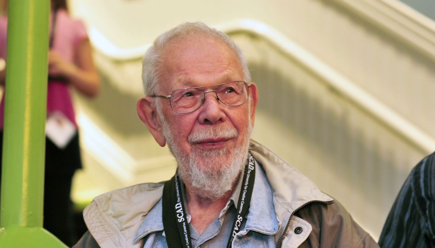 NextImg:Al Jaffee, Mad magazine ‘Fold-In’ artist, dies at 102