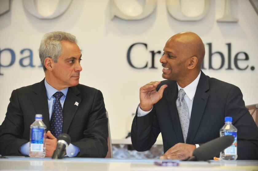 <small><strong>Mayoral candidate William “Dock” Walls makes a point to Mayor Rahm Emanuel during the Chicago Sun-Times mayoral debate. | Al Podgorski/Sun-Times Media</strong></small>