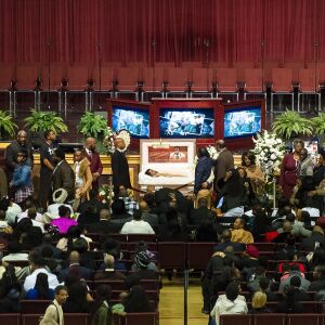 Mourners pay their final respects at the wake for Jemel Roberson, Saturday, Nov. 24, 2018, in Chicago. Roberson was shot and killed by Midlothian police on Nov. 11. | Tyler LaRiviere/Sun-Times