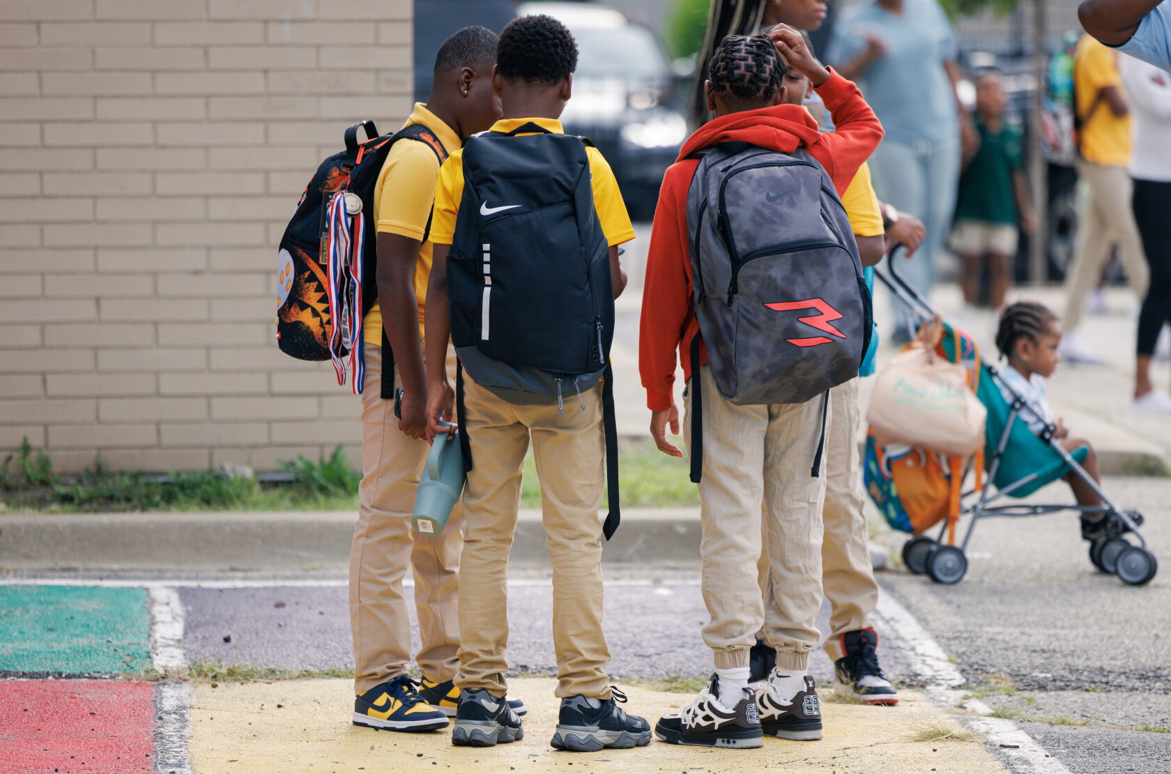 First day of school for CPS students Mayor, CPS CEO greet students in