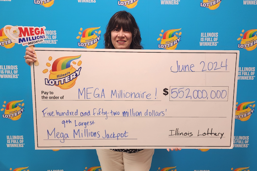 Chicago woman wins $552 million jackpot, largest online lottery prize in the country - Chicago Sun-Times