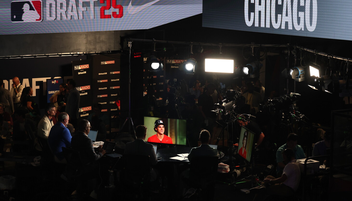 Το MLB Network κορυφαία παραγωγή του MLB Draft του NBC, το πρώτο στην τηλεόραση