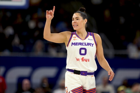 Phoenix Mercury v Chicago Sky