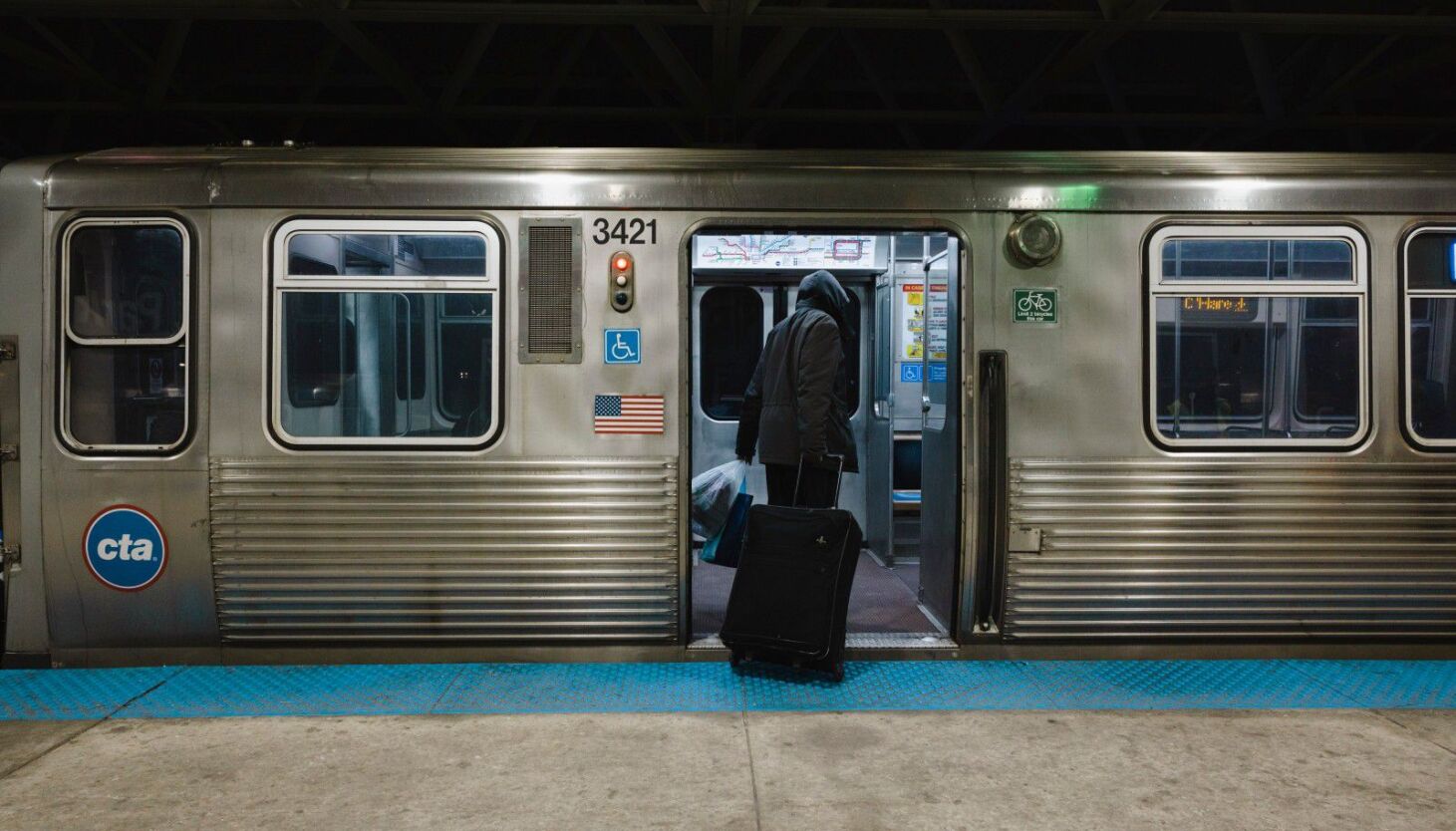 NextImg:Limited outreach resources for unhoused CTA riders, a City Council recap and more in your Chicago news roundup