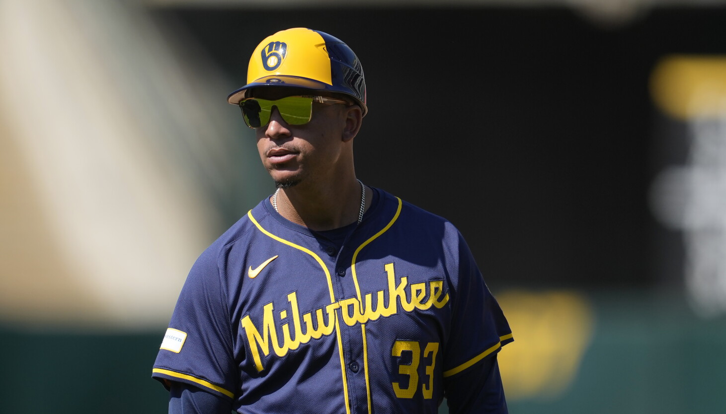 Cubs to hire Brewers’ first-base coach Quintin Berry as third-base coach Cubs to hire Brewers’ first-base coach Quintin Berry as third-base coach