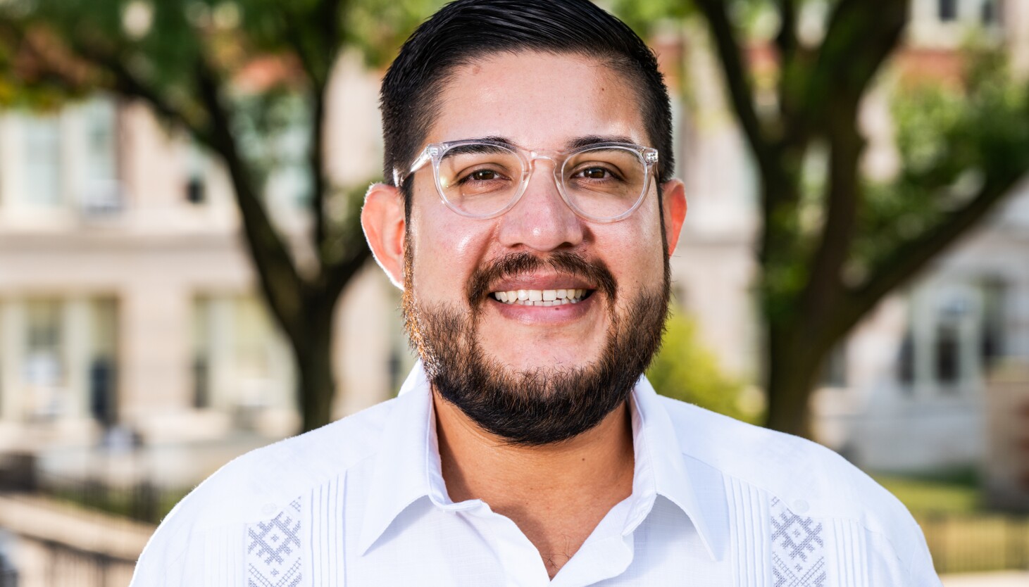 Conoce a Carlos A. Rivas, Jr., candidato a la Junta de Educación de ...