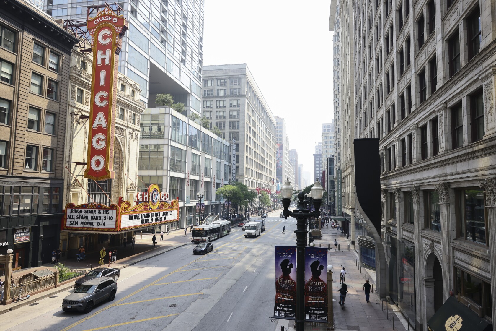 Chicago Loop Alliance unveils Loop Arts District, funding to address ...