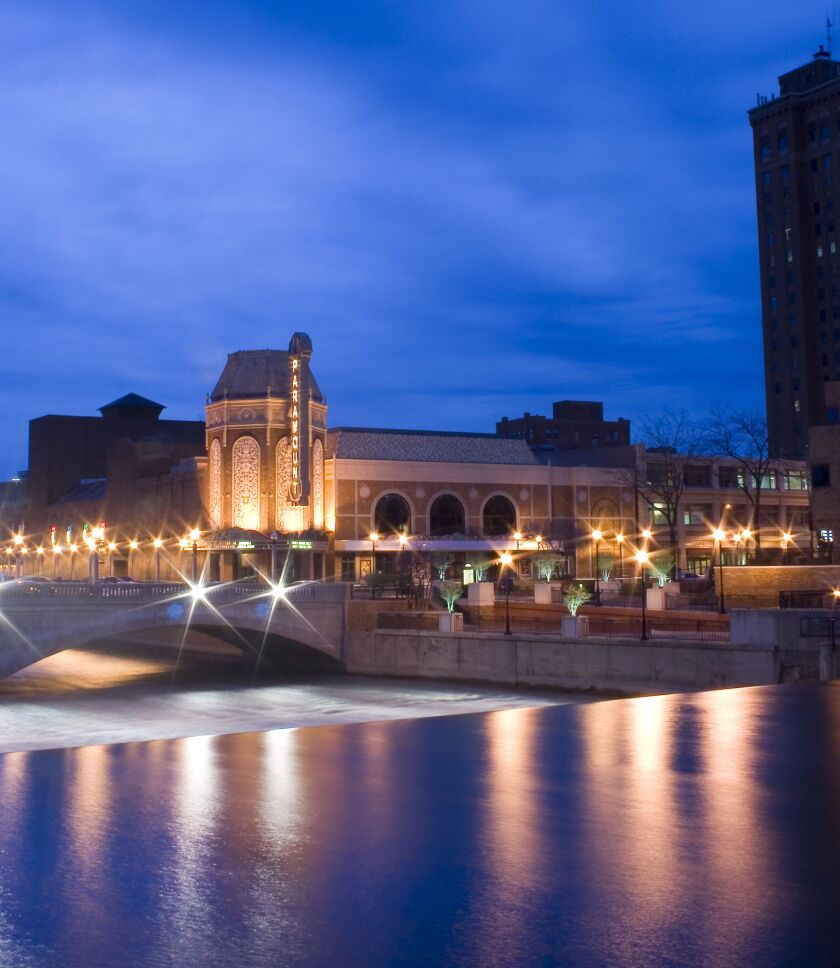 Aurora’s Paramount Theatre at night. (Photo: Courtesy of he Paramount Theatre)