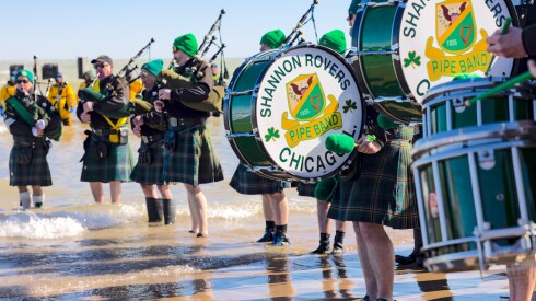The Shannon Rovers Pipe Band opens the 26th annual Chicago Polar Plunge at North Avenue Beach, Sunday, March 1, 2026.