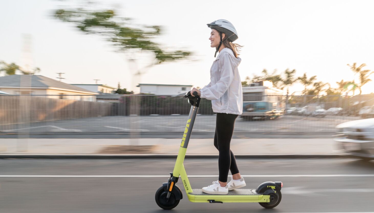 NextImg:Superpedestrian pulls out of Chicago scooter-rental market