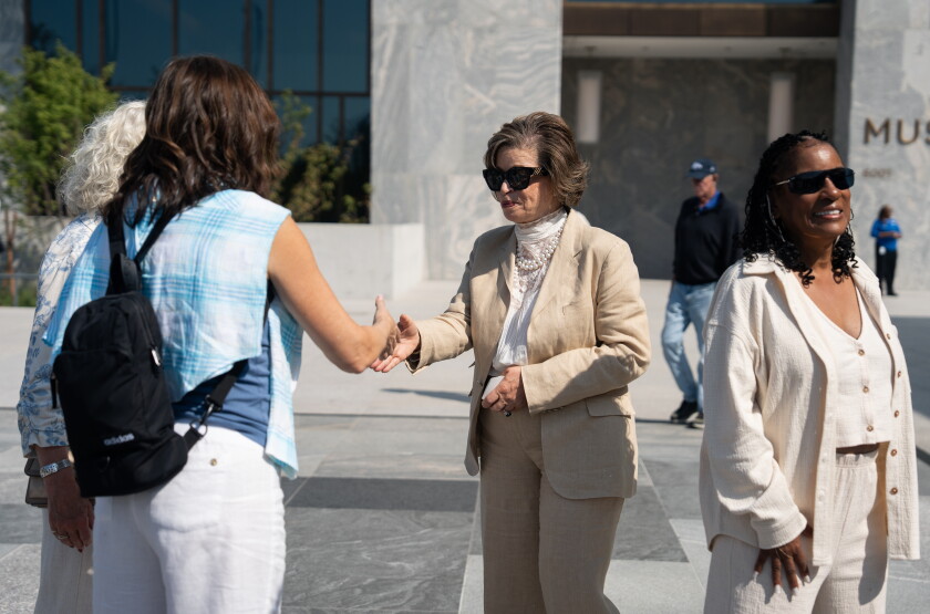 TANSUITDAY_260829-2.jpg