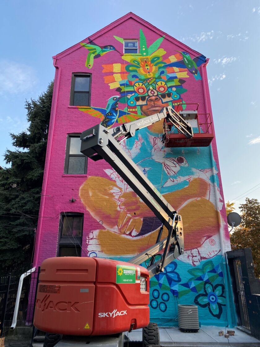 SENKOE’s use of color and his style are inspired by his Mexican heritage.