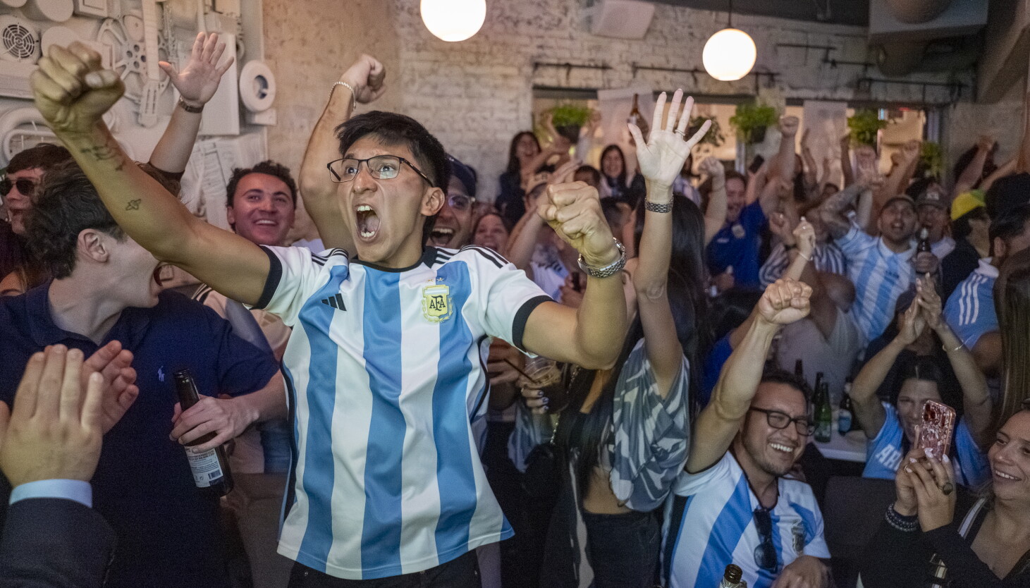 Nossas escolhas sobre onde assistir ao evento esportivo mais popular do mundo, a Copa do Mundo FIFA Nossas escolhas sobre onde assistir ao evento esportivo mais popular do mundo, a Copa do Mundo FIFA