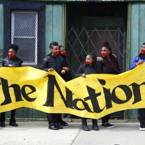 Alexis Willis, center, and other high school students from Chicago’s North Lawndale neighborhood. | AP Photo/Martha Irvine