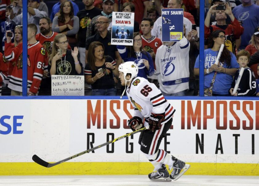 APTOPIX_STANLEY_CUP_BLACKHAWKS_LIGHTNING_HOCKEY_54180107.jpg