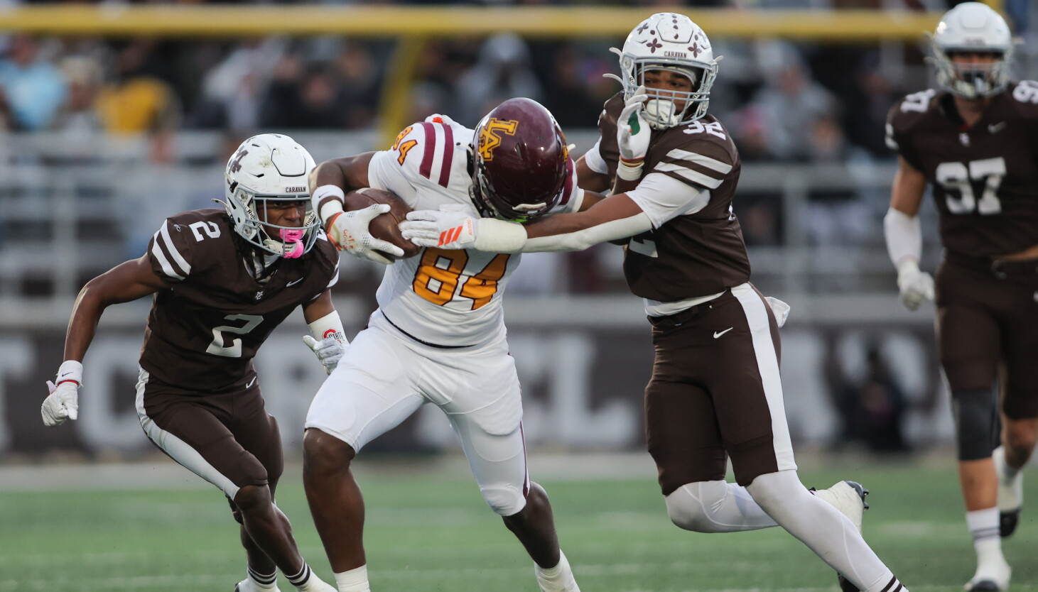 Ο linebacker της Mount Carmel, Roman Igwebuike, λέει ότι τα πάντα για την Notre Dame «αισθάνθηκαν καλά» κατά τη διάρκεια της επίσημης επίσκεψης