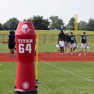 CSUFOOTBALL_260806-013.jpg