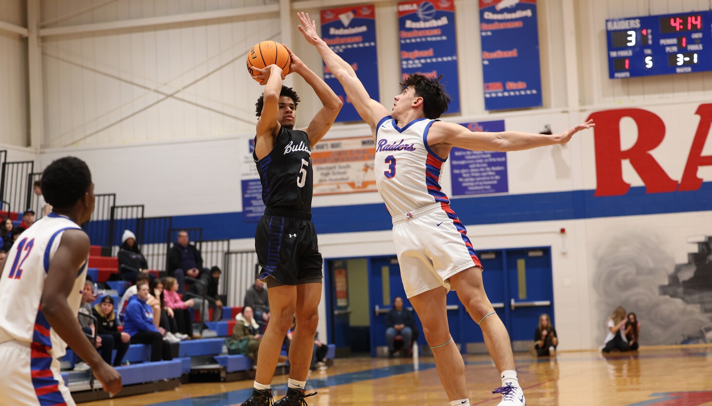 Cameron Mercer steps up as Riverside-Brookfield overcomes a horrific start to beat Glenbard South