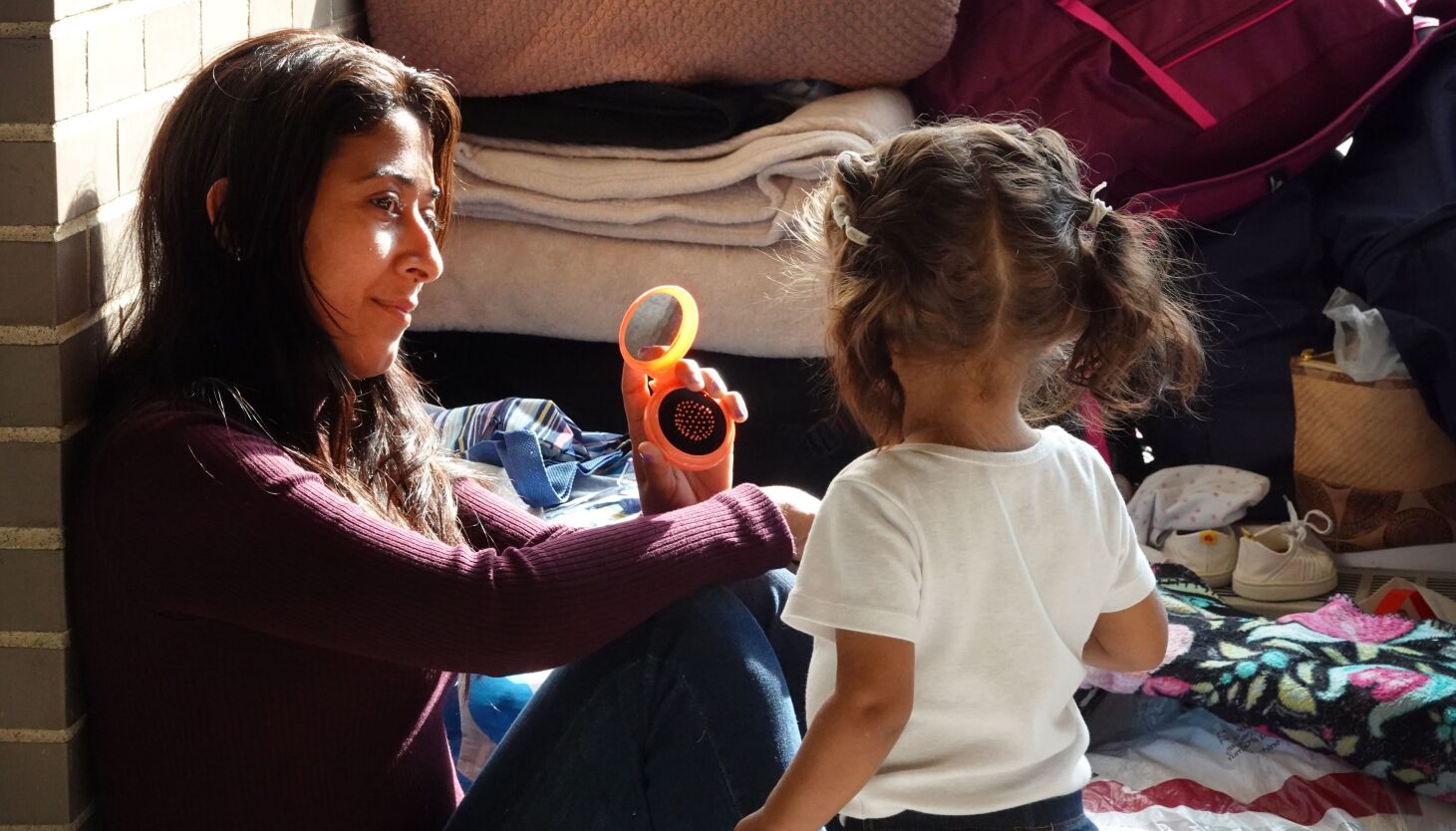 NextImg:Biden administration offers migrant crisis help: Speeds work visas for Venezuelans looking for jobs in Chicago, other cities