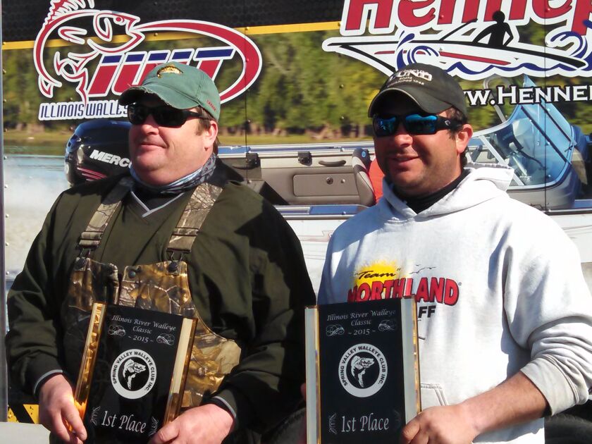 IllinoisRiverWalleyeClassic03_29_15tregoningPerez_600x450.jpg