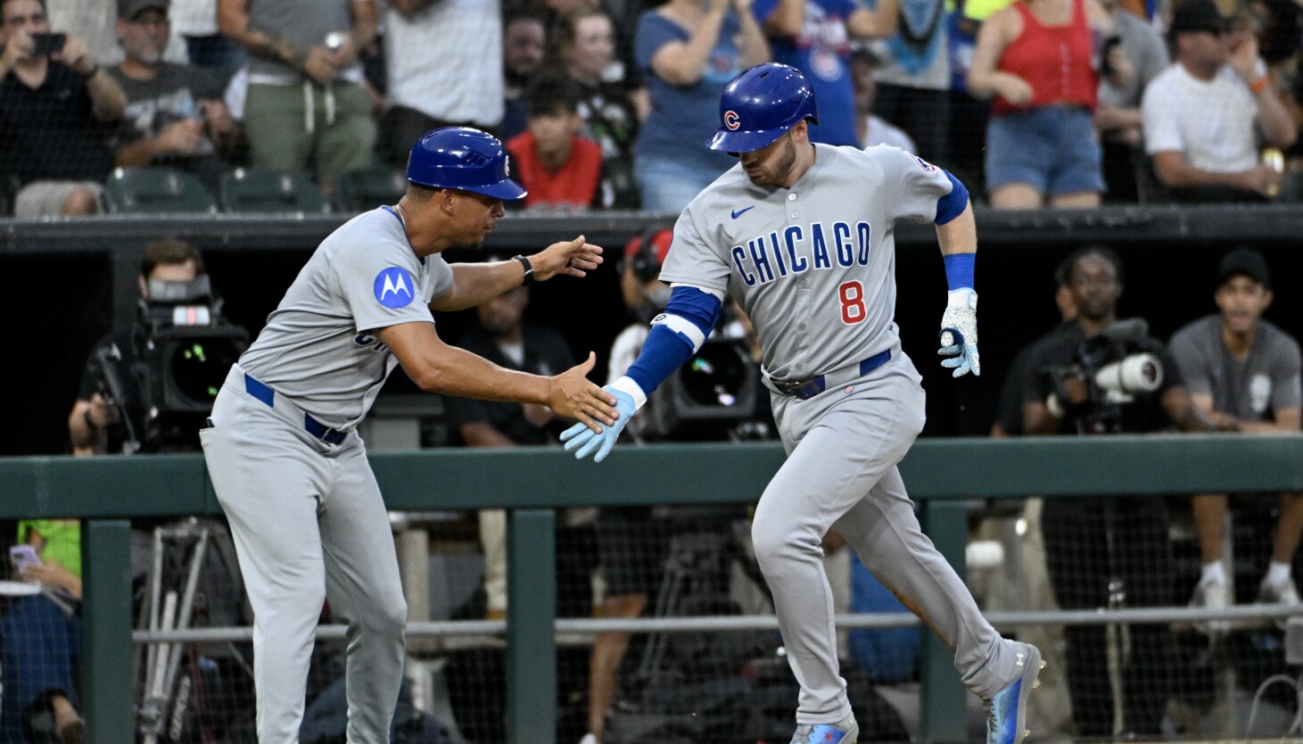 Cubs pull back into tie for No. 1 in National League with 6-1 win against White Sox