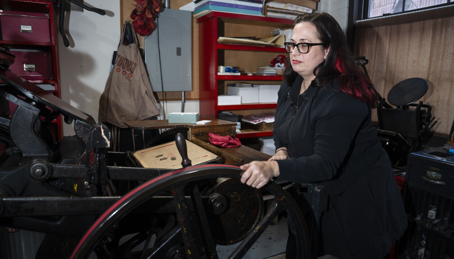 On Small Business Saturday, Starshaped Press Shares a Look at the Craft of Letterpress Printing On Small Business Saturday, Starshaped Press Shares a Look at the Craft of Letterpress Printing