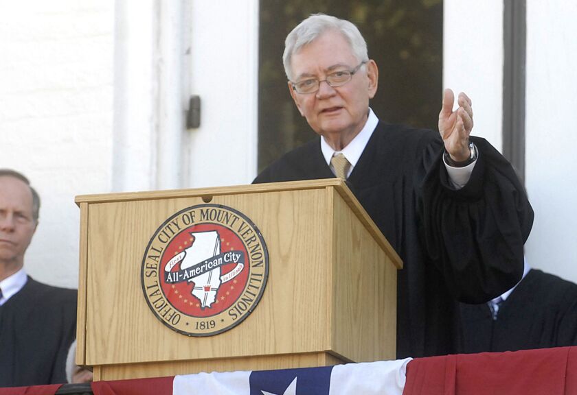 OBIT_FORMER_JUSTICE_57297549_600x411.jpg