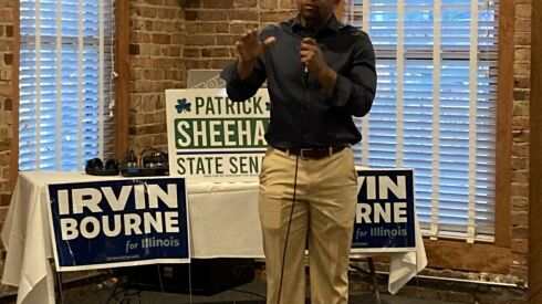 Aurora Mayor Richard Irvin talks about his Republican campaign for governor at the Embers Tap House in Lockport last week.